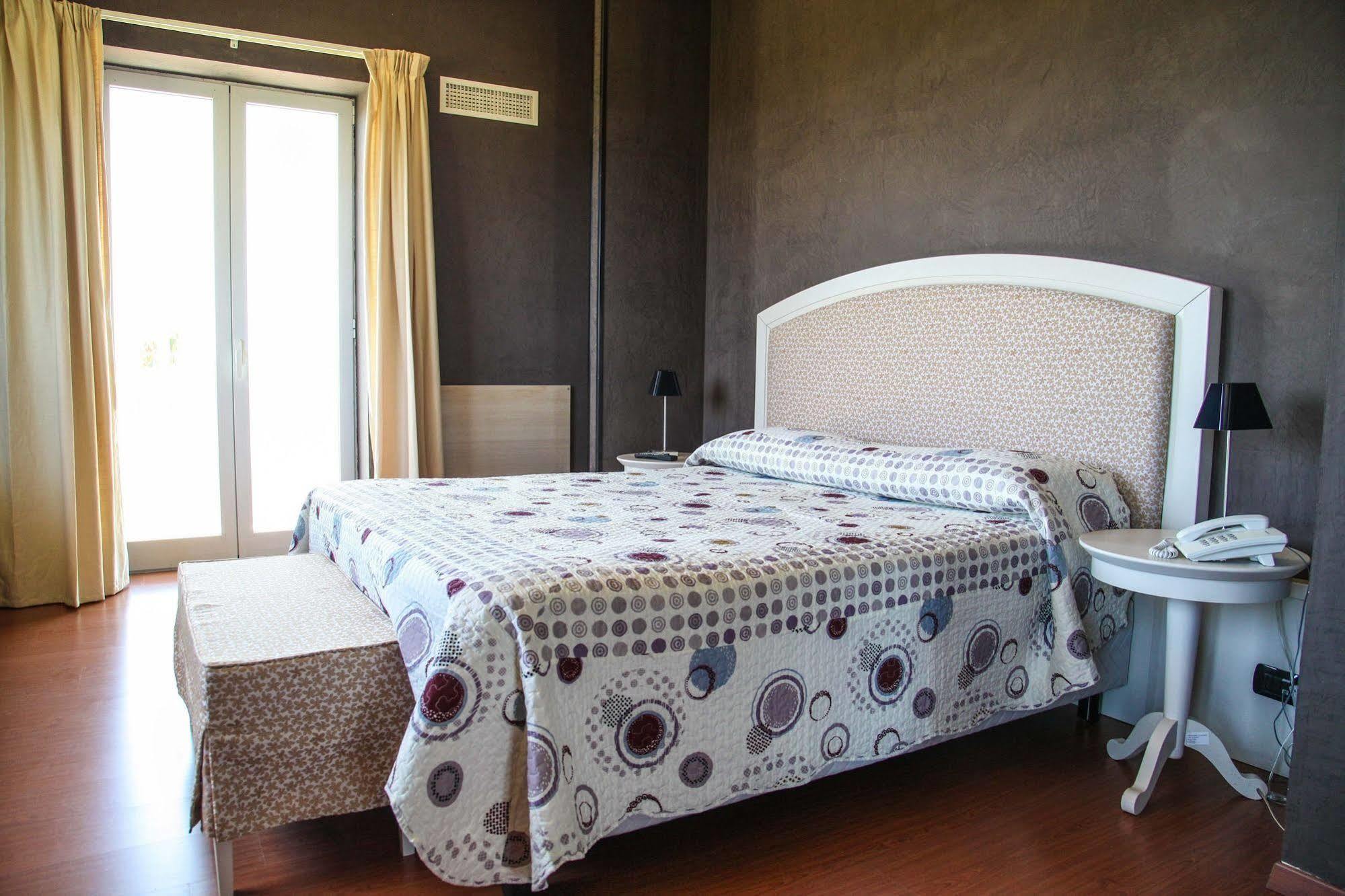 Hotel Paclà Avola Extérieur photo