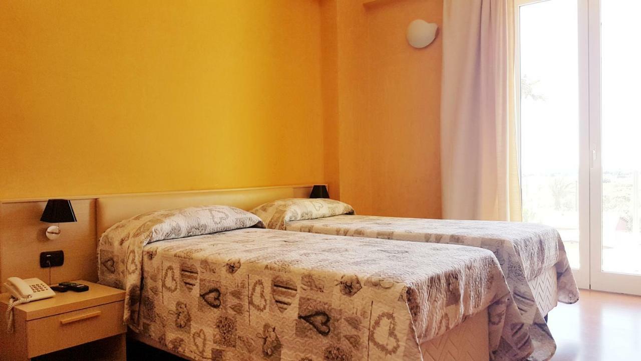 Hotel Paclà Avola Extérieur photo